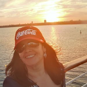 Meet your Posher, Gaby